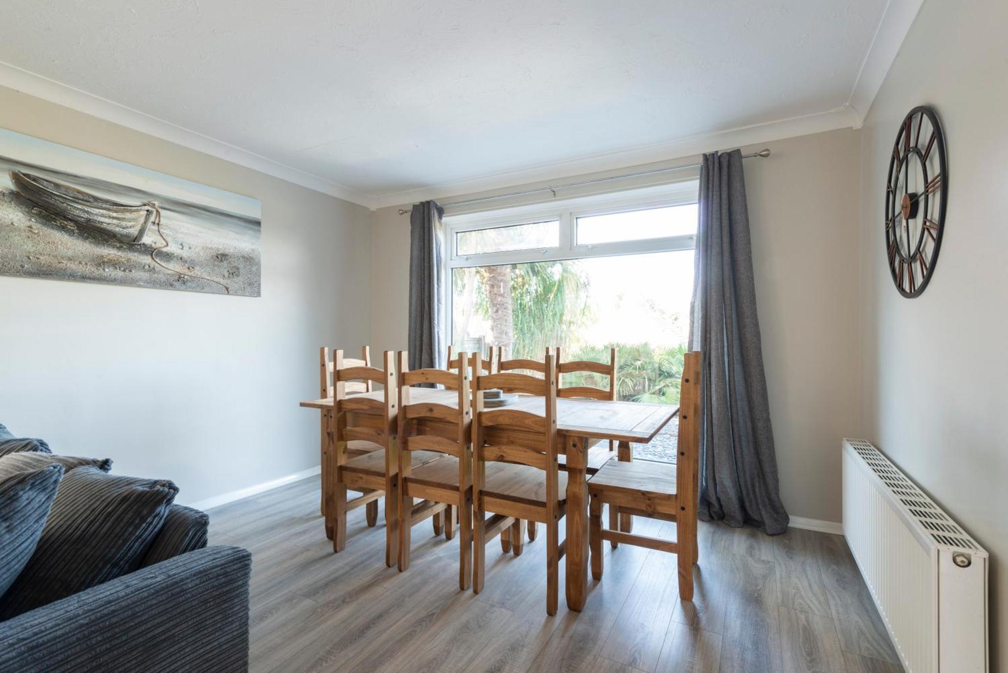 5 Bedroom Detached Beach House Poole Exterior foto